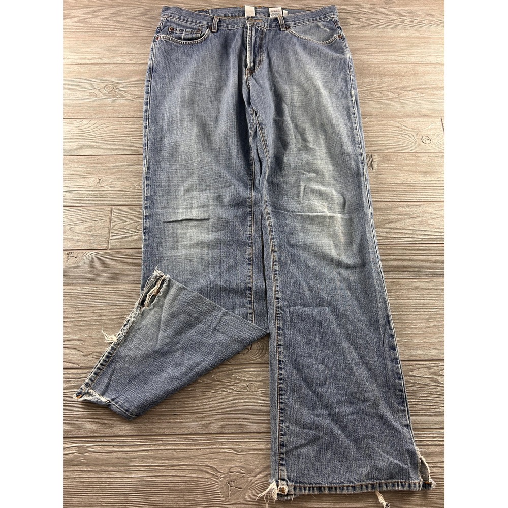 Lucky Brand Dungarees Lazy Day Jean Mens 36 Blue Straight Leg Distressed USA